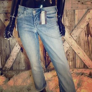 Ladies Silver Jeans. Suki. MID Capri. 28/22.5